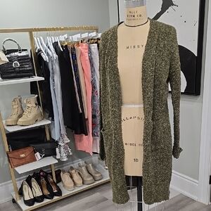 La Classe Couture Olive Green Women's Sweater Cardigan